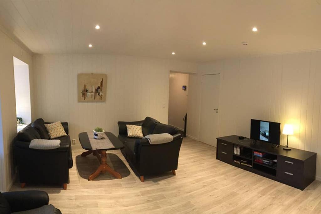 Balestrand Fjordapartments Holmen 19A Eksteriør billede