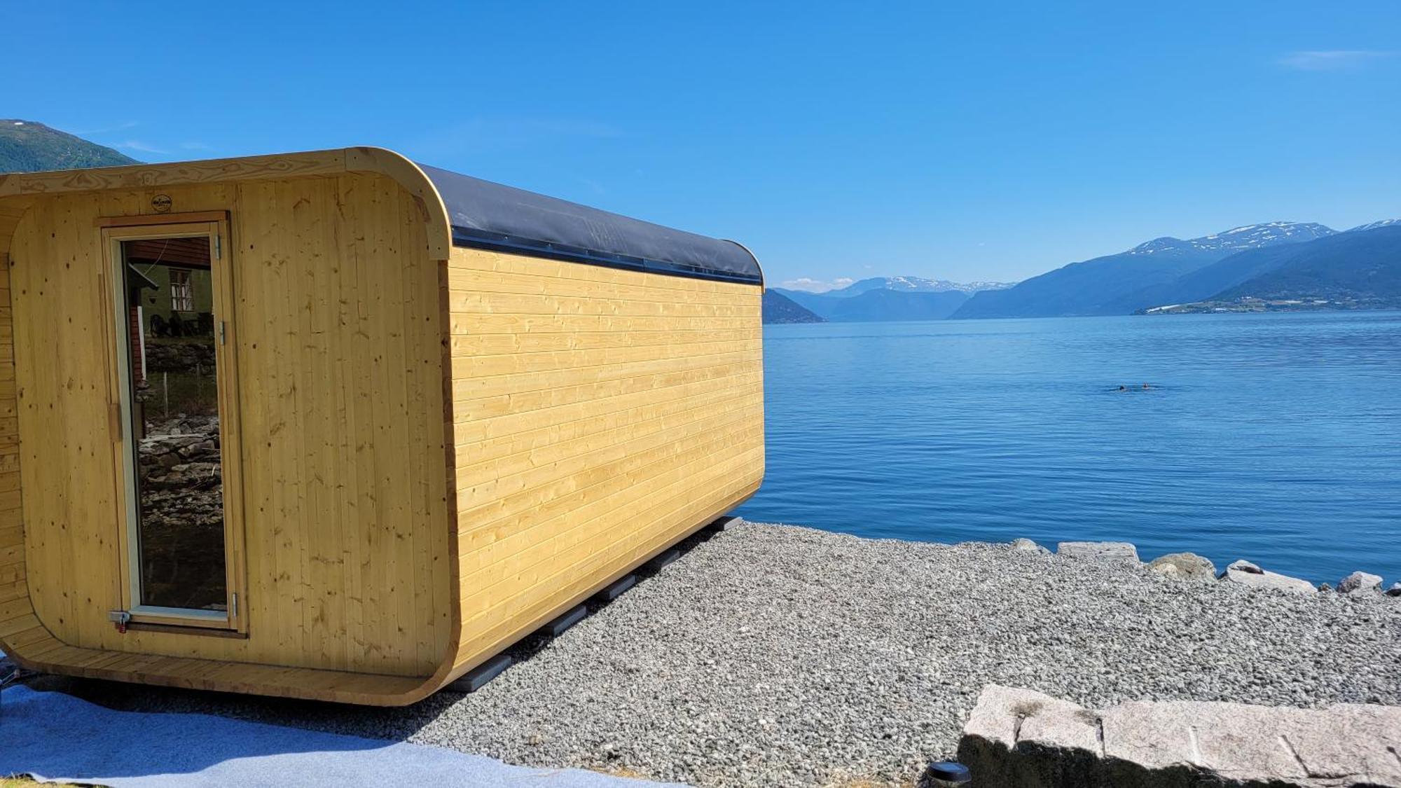 Balestrand Fjordapartments Holmen 19A Eksteriør billede